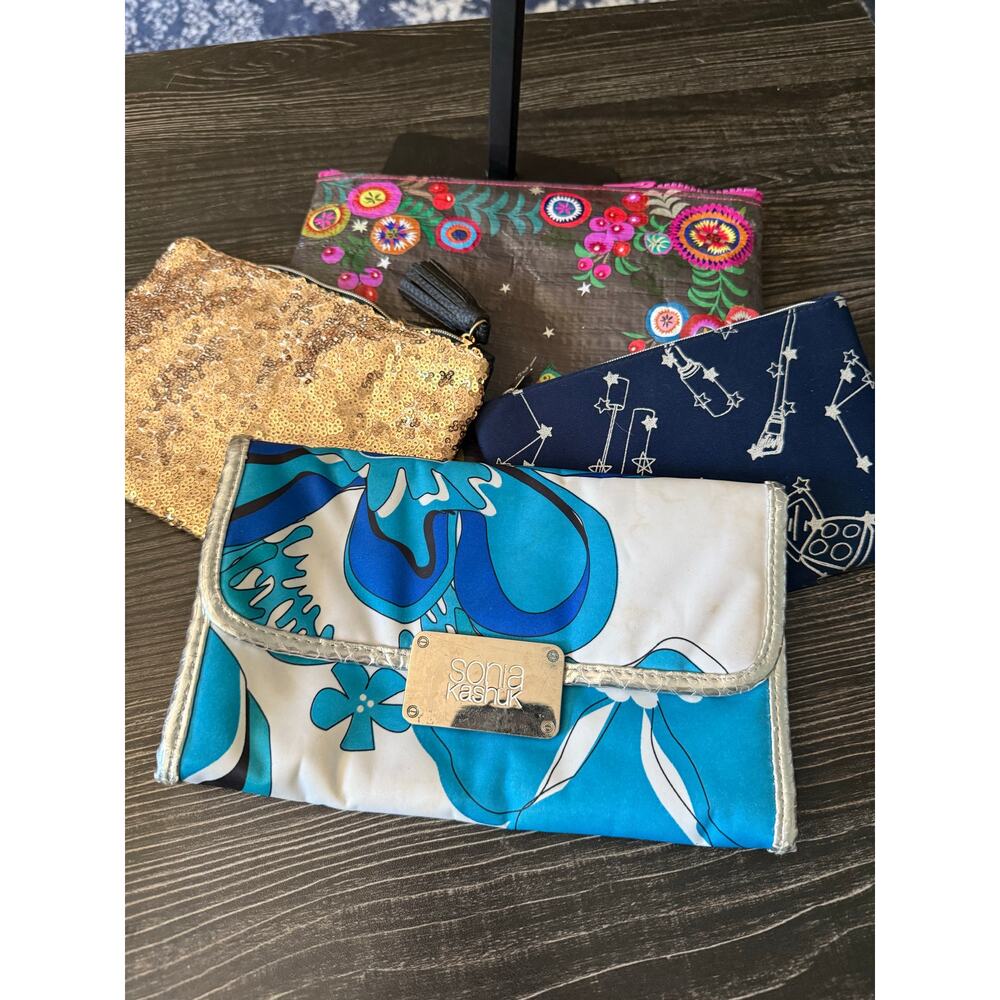 Multicolor Make-Up Case Bundle - image 1